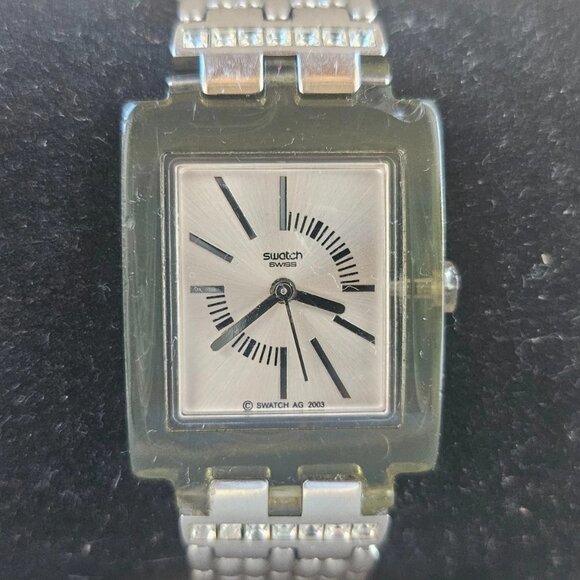 Vintage Swatch Swiss Ladies Wristwatch Quartz Analog Silver Tone Wrist Watch - Picture 2 of 12
